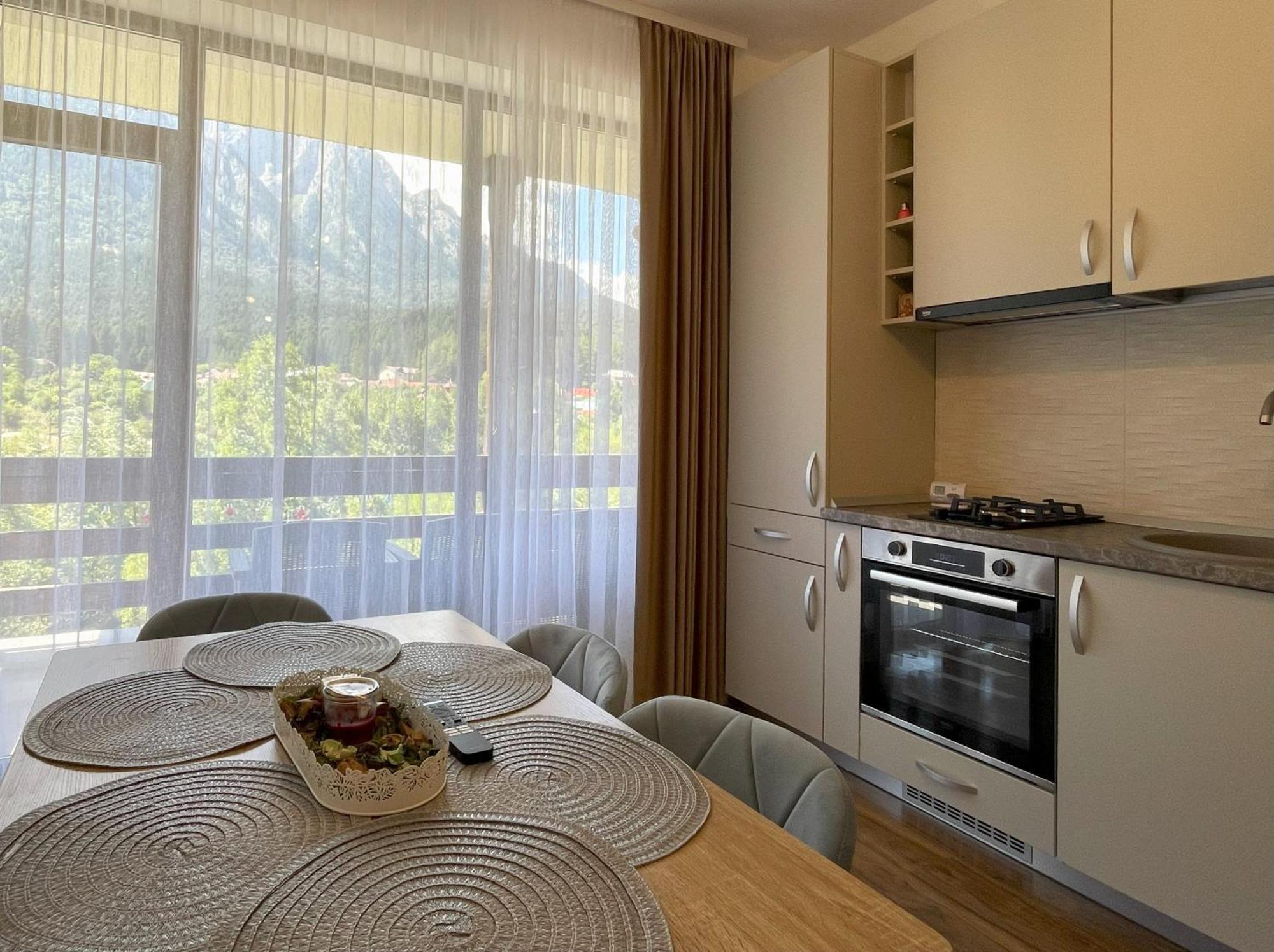 Alpine River Home With Peace And Mountain View Buşteni Esterno foto